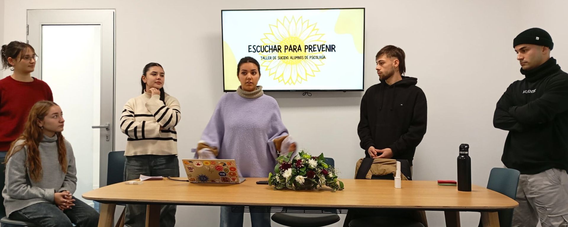 Alumnos de Psicología llevaron sus aprendizajes a hospitales, instituciones y grupos de amigos Alumnos de Psicología llevaron sus aprendizajes a hospitales, instituciones y grupos de amigos