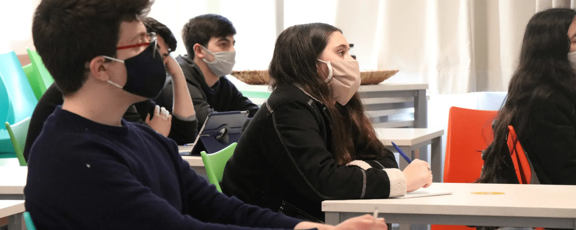 Diploma de storytelling en la FCOM Diploma de storytelling en la FCOM