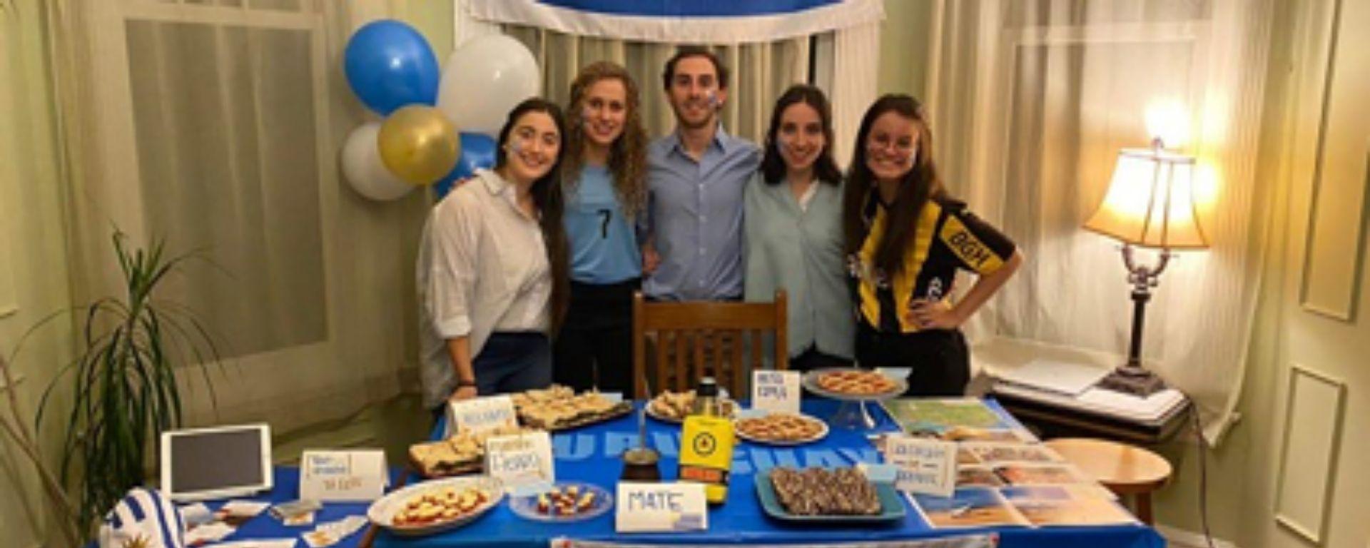 Cinco universitarios uruguayos