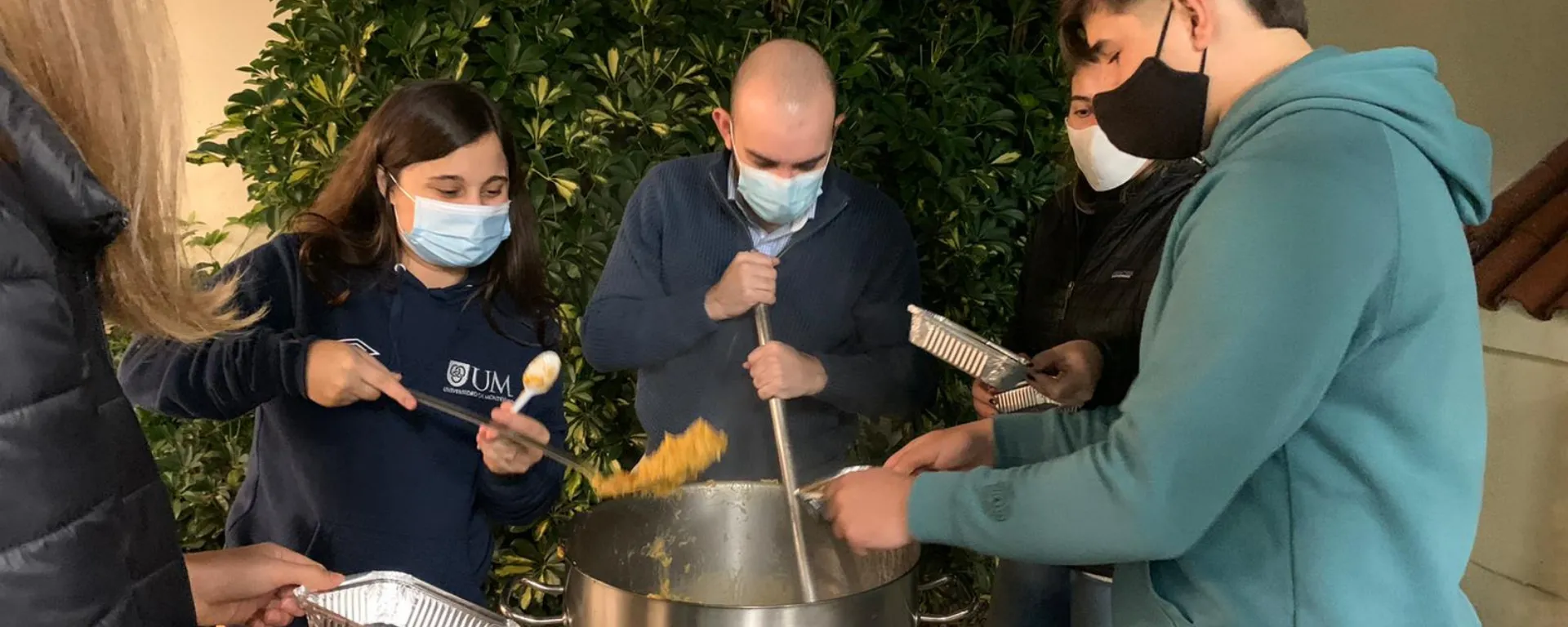 Ollas 2021: más de 80 voluntarios y 1500 platos de comida Ollas 2021: más de 80 voluntarios y 1500 platos de comida