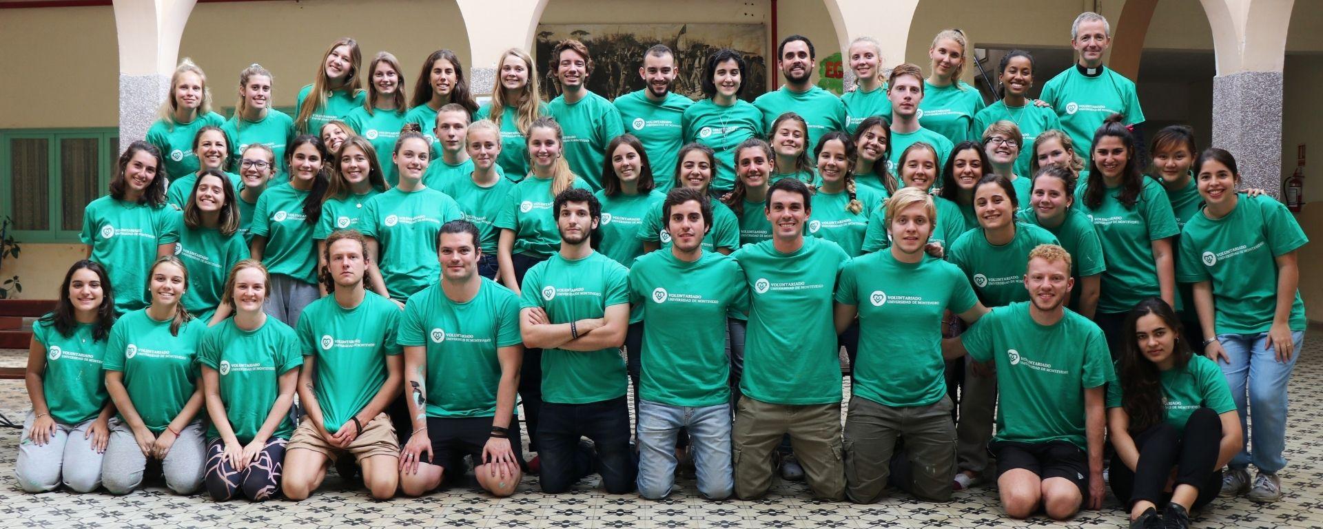 60 voluntarios se sumaron a Universitarios en acción 60 voluntarios se sumaron a Universitarios en acción