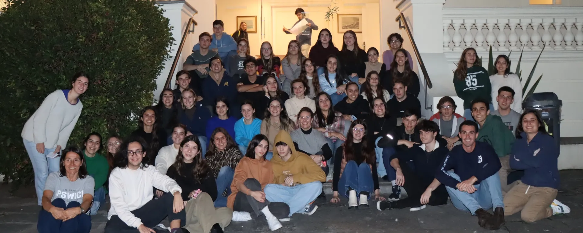 60 voluntarios visitaron unas 120 personas en situación de calle en la primera salida de “Ollas” 60 voluntarios visitaron unas 120 personas en situación de calle en la primera salida de “Ollas”