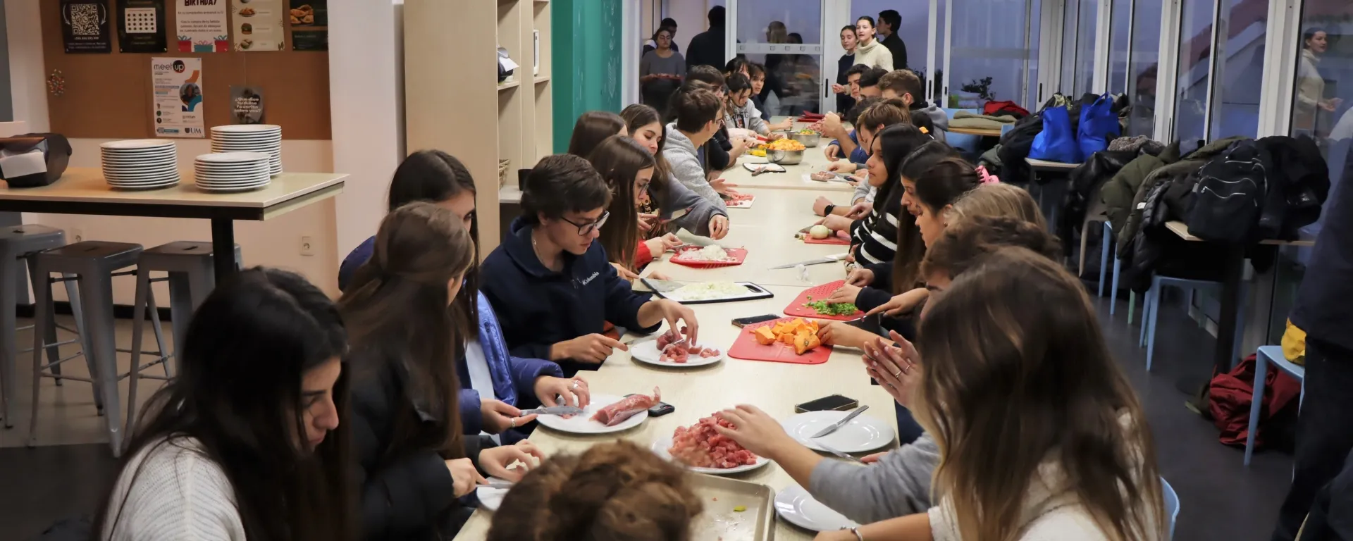 Comenzaron las “Ollas” del Voluntariado UM (VUM) Comenzaron las “Ollas” del Voluntariado UM (VUM)