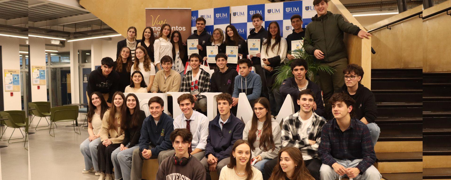 Preuniversitarios resuelven desafíos reales para el Portones Shopping Preuniversitarios resuelven desafíos reales para el Portones Shopping